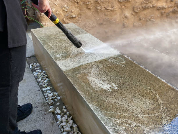 Why Choose Our Certified Pressure Washing Experts for Your Project Needs in Barberton, OH?