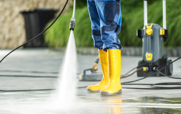 Best Deck Cleaning Services  in Barberton, OH