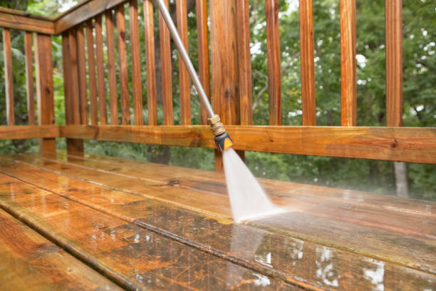 Best Deck Pressure Washing  in Barberton, OH